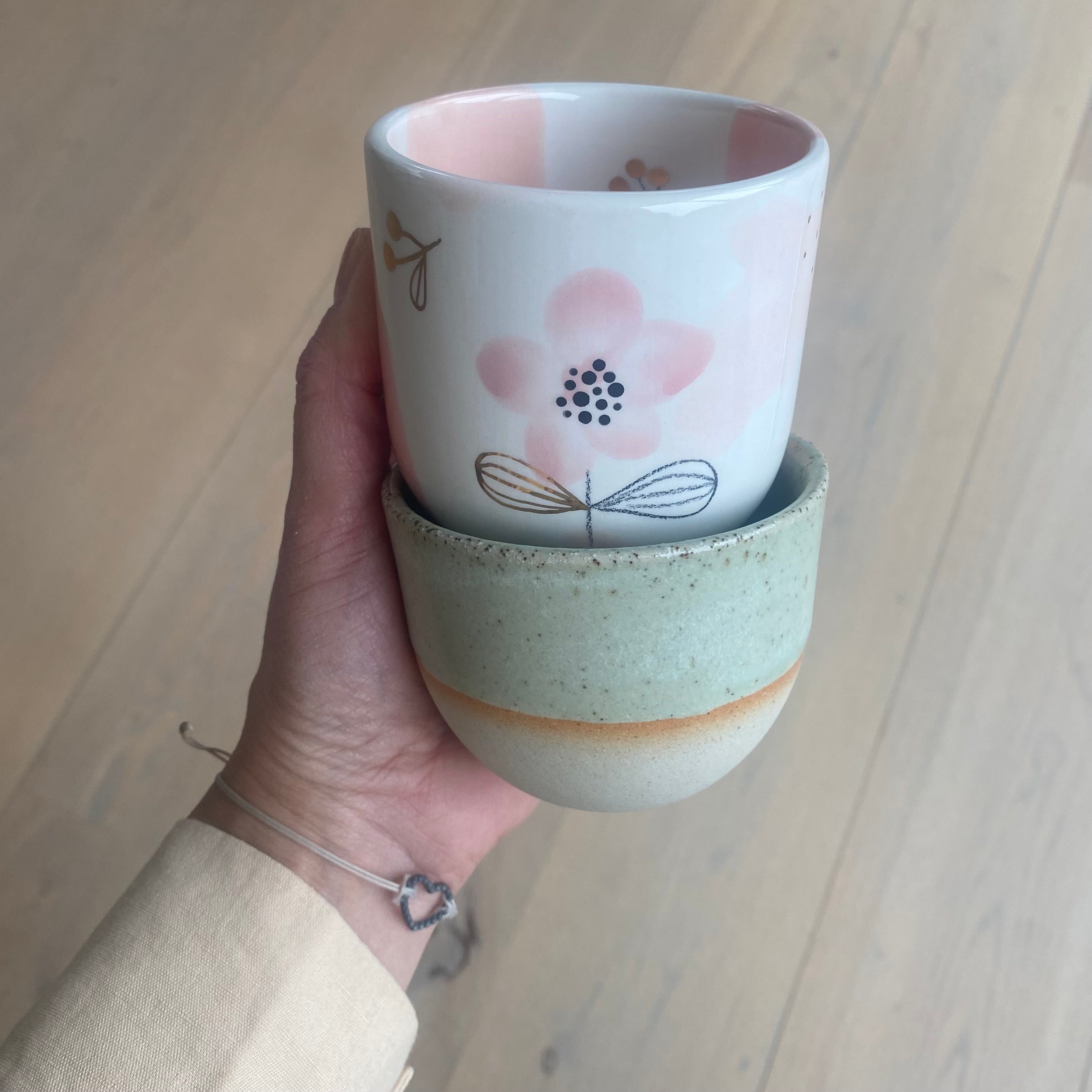 Spring match - Evergreen & pink flower kaffekop