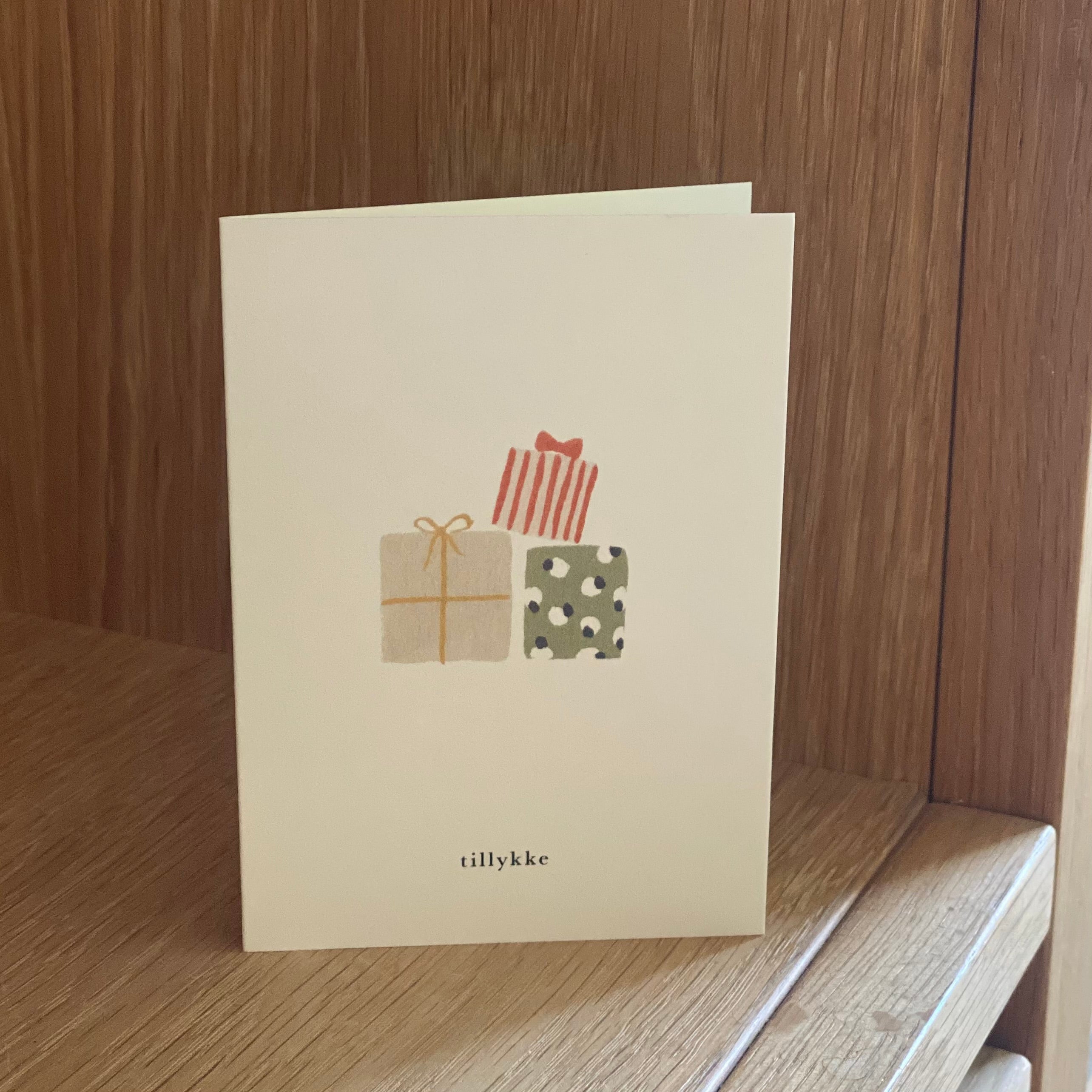 Lykønskningskort - lille kort til gaven - tillykke