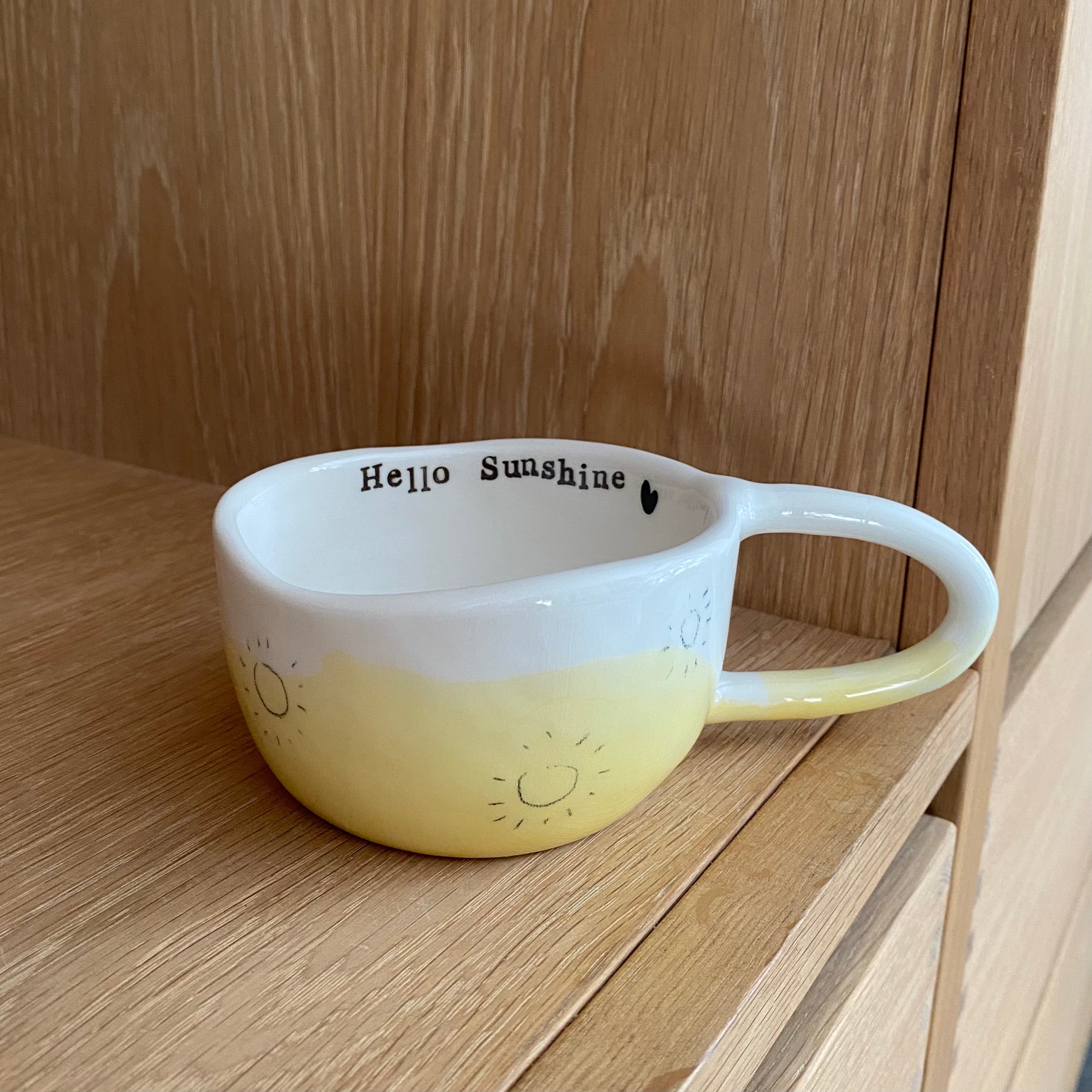 Håndlavet kop med hank og tekst, Hello Sunshine, I'm so proud of you - personlig gave