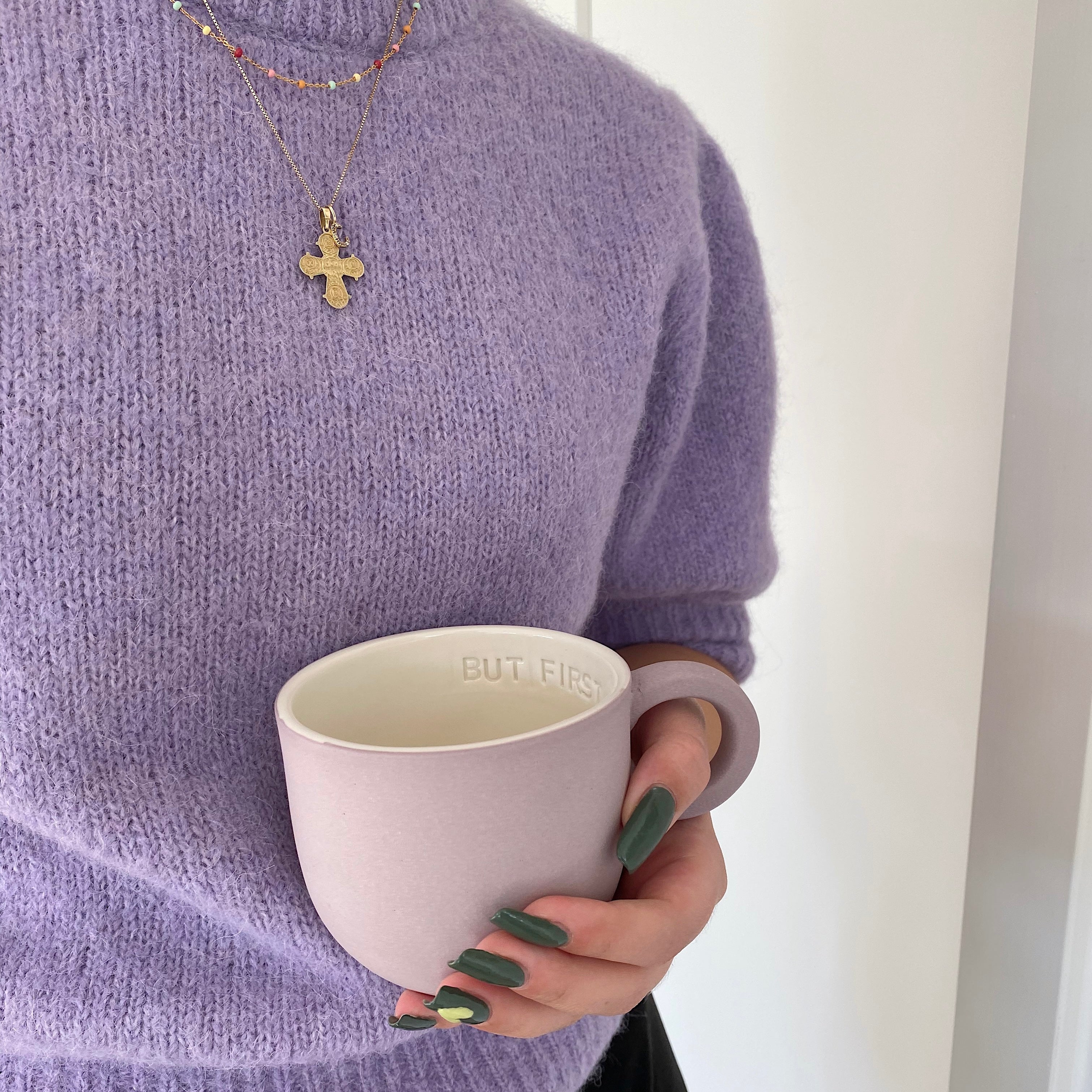 Chubby kaffekop i lavendel håndlavet keramik