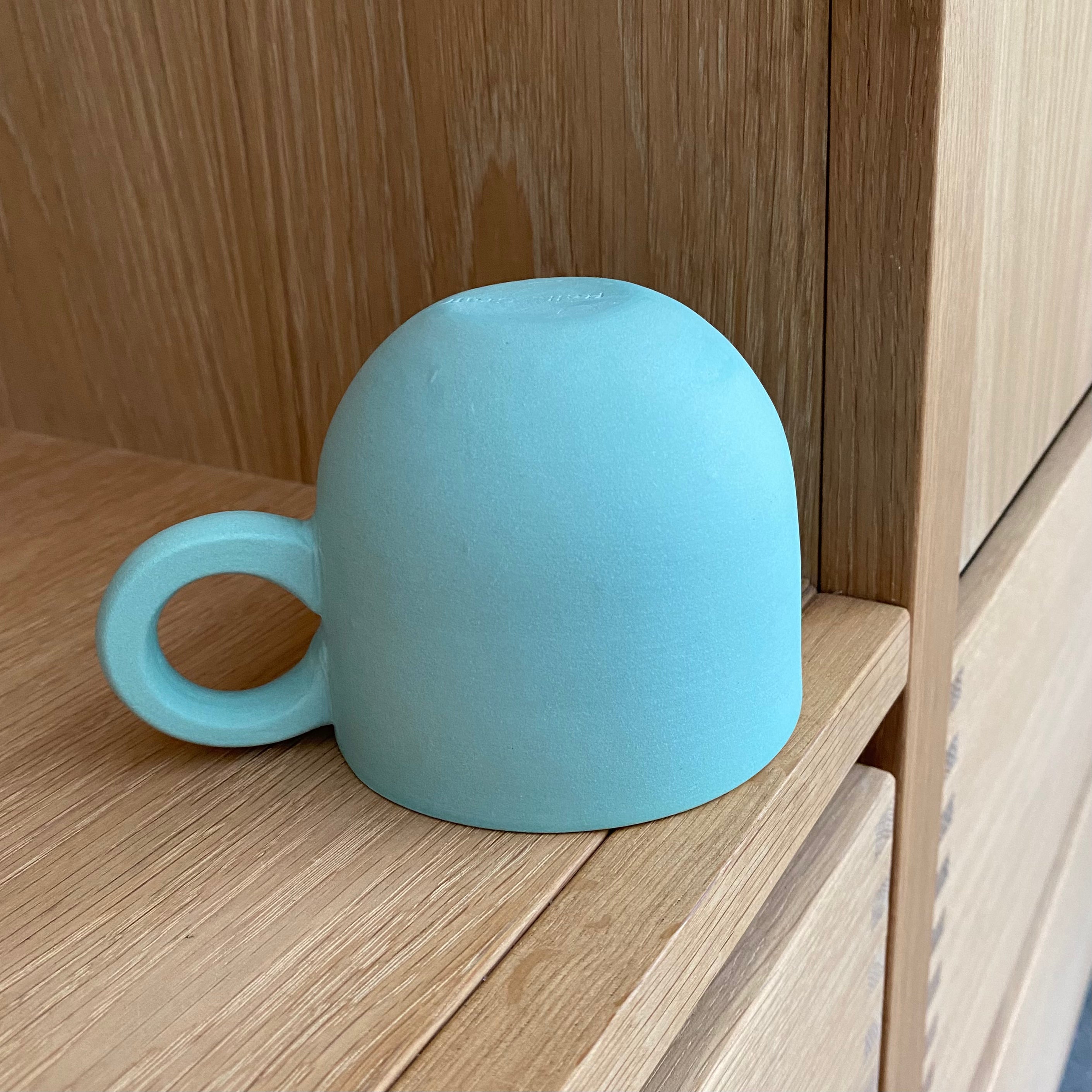 Chubby kaffekop i turkis håndlavet keramik med valgfri navn eller tekst