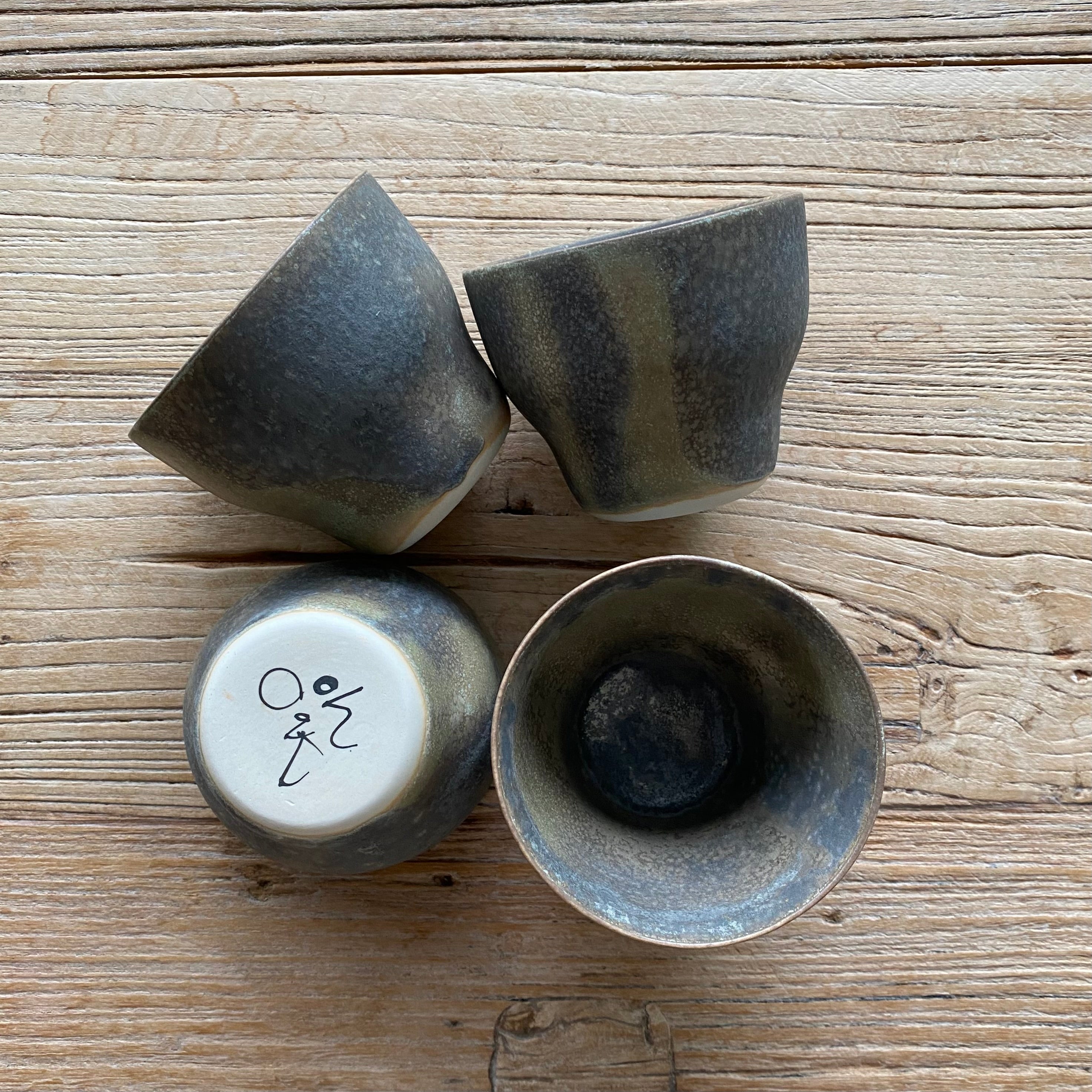 Kaffekop Nexø granit – nordisk keramik med råt og sanseligt udtryk