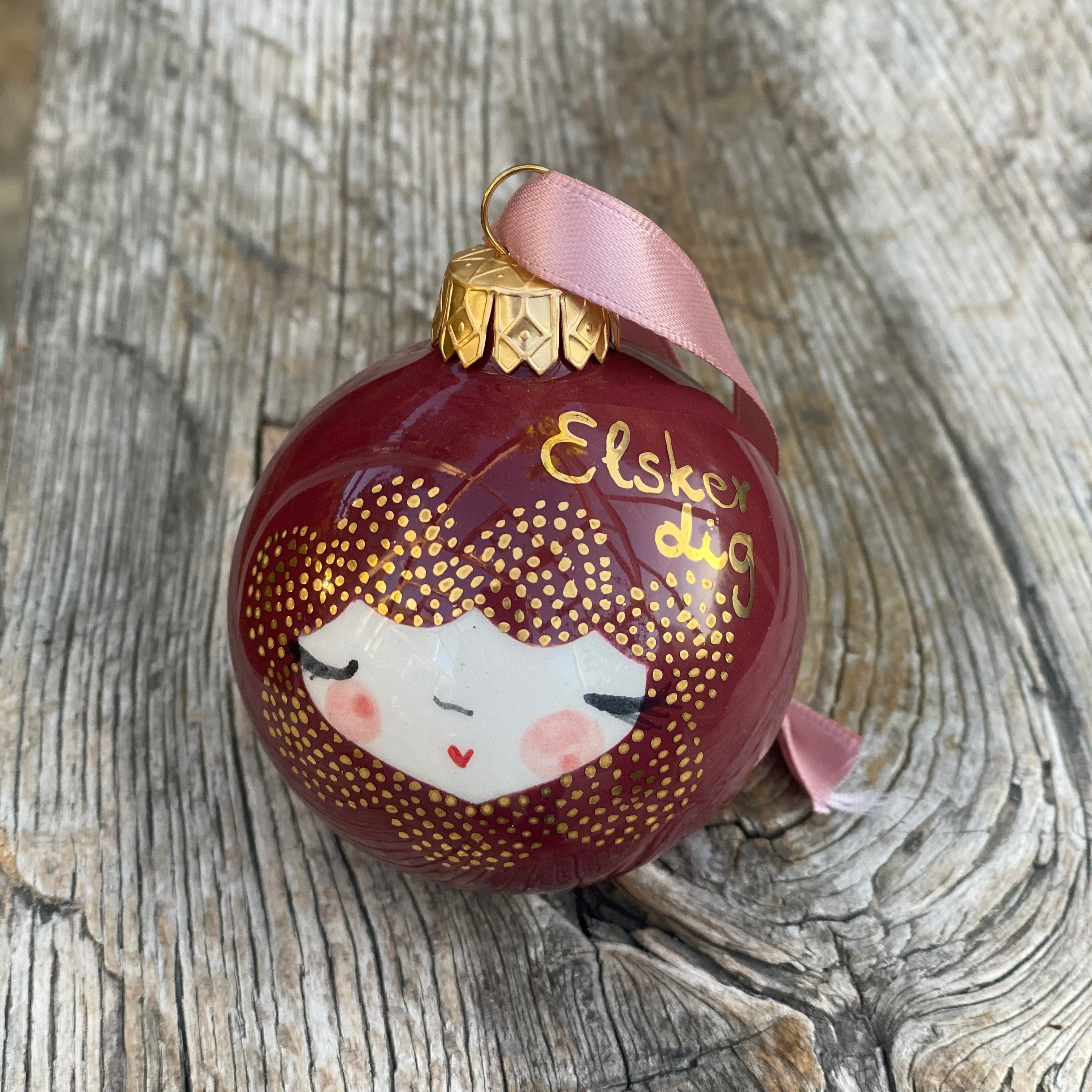 keramik julepynt fra marinski heartmades med tekst elsker dig - hos unika:k