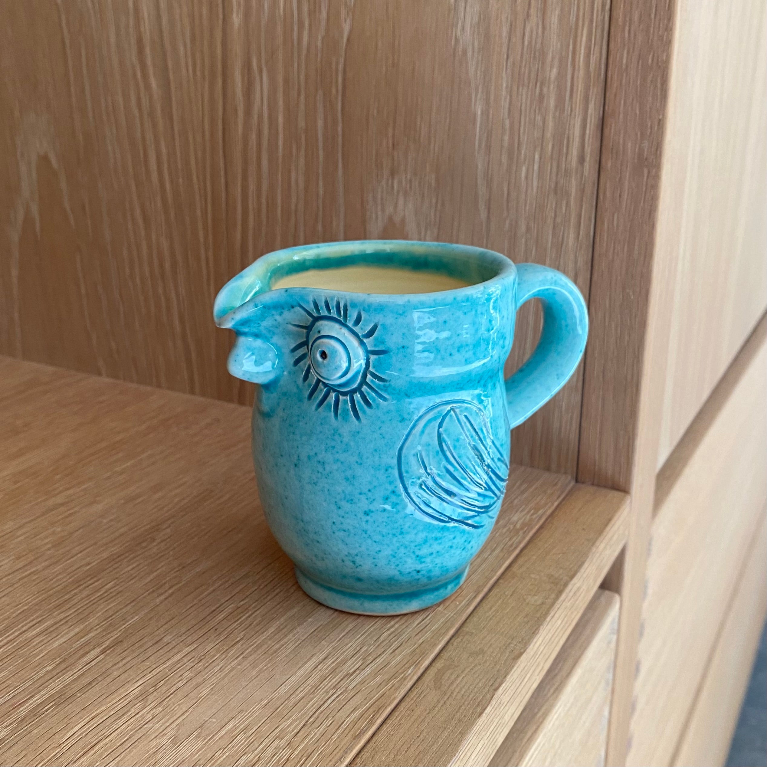 Turkis uglekande lille – hånddrejet dansk keramik af Erik Bendtsen