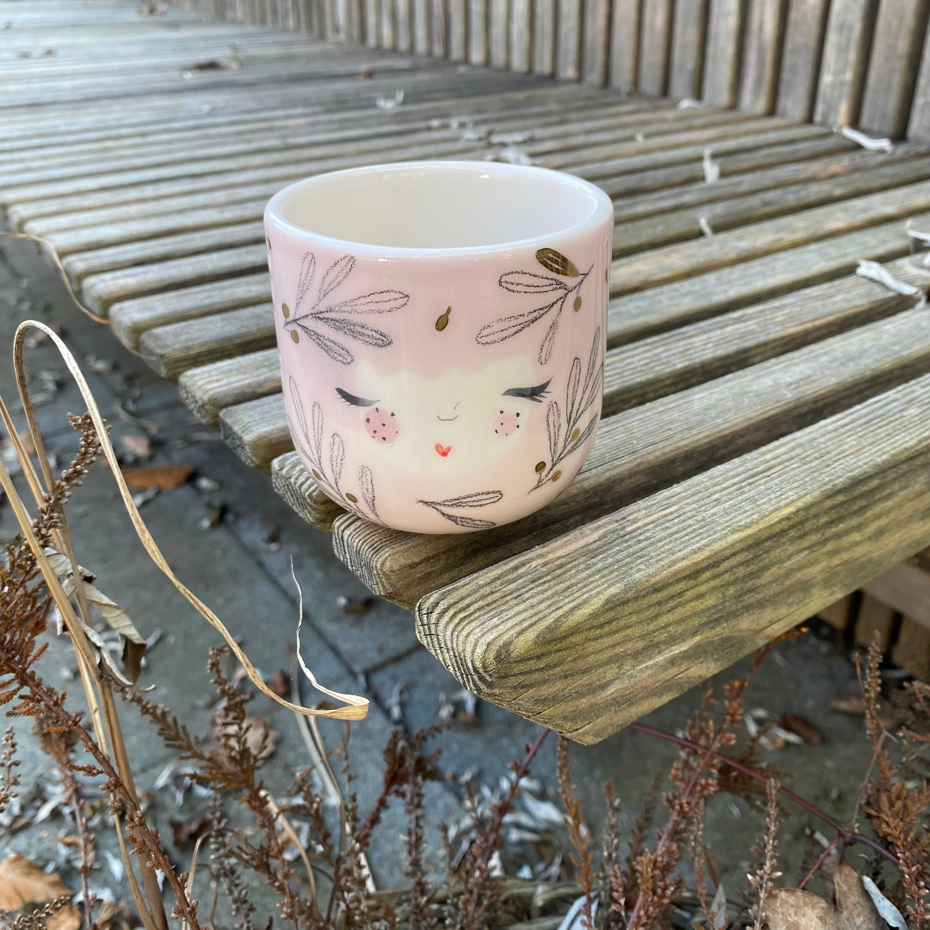 Keramik cappuccino kop olives - lyserød - håndlavet bestseller