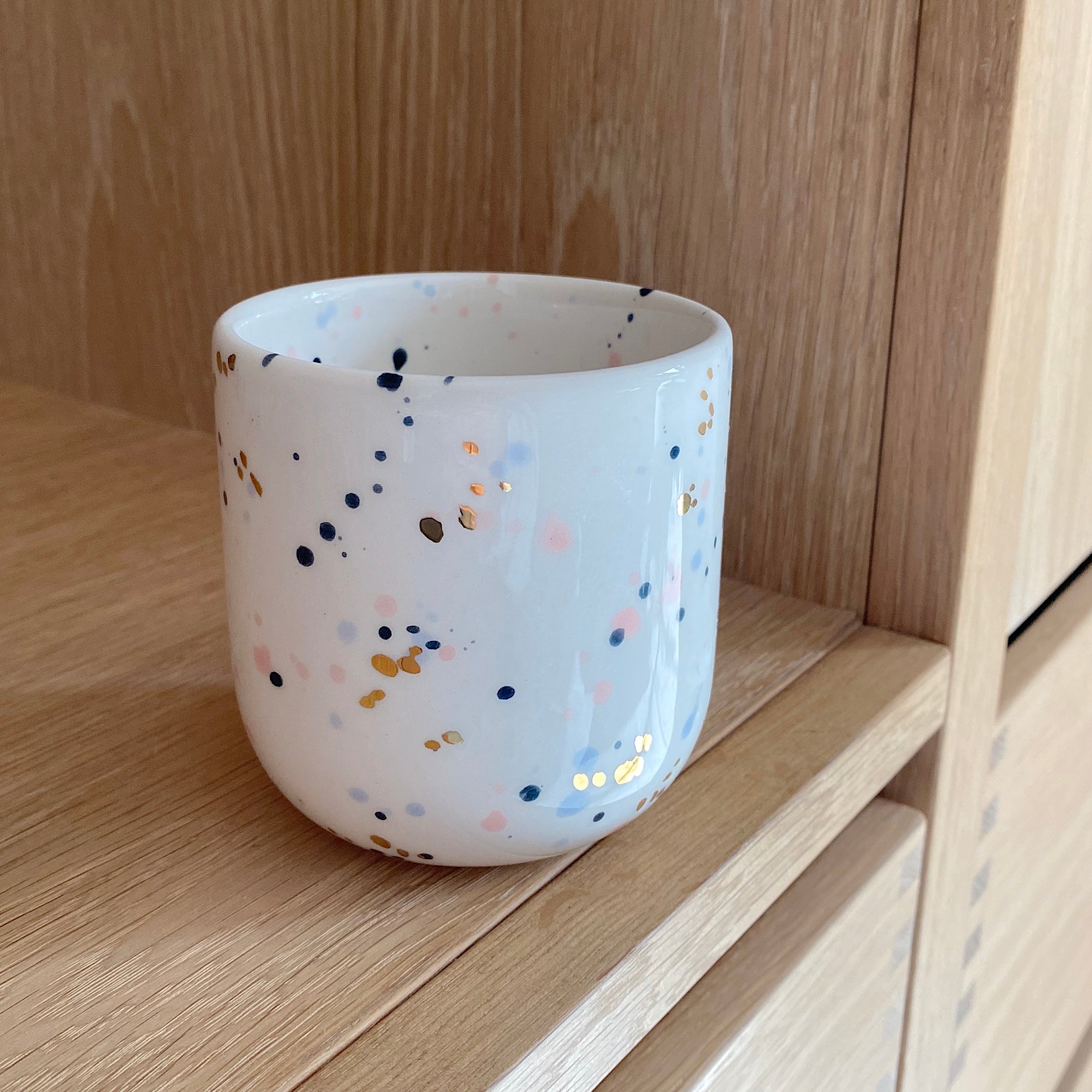 Marinski Heartmade latte cup speckles - dark blue, celestial blue, pink and gold
