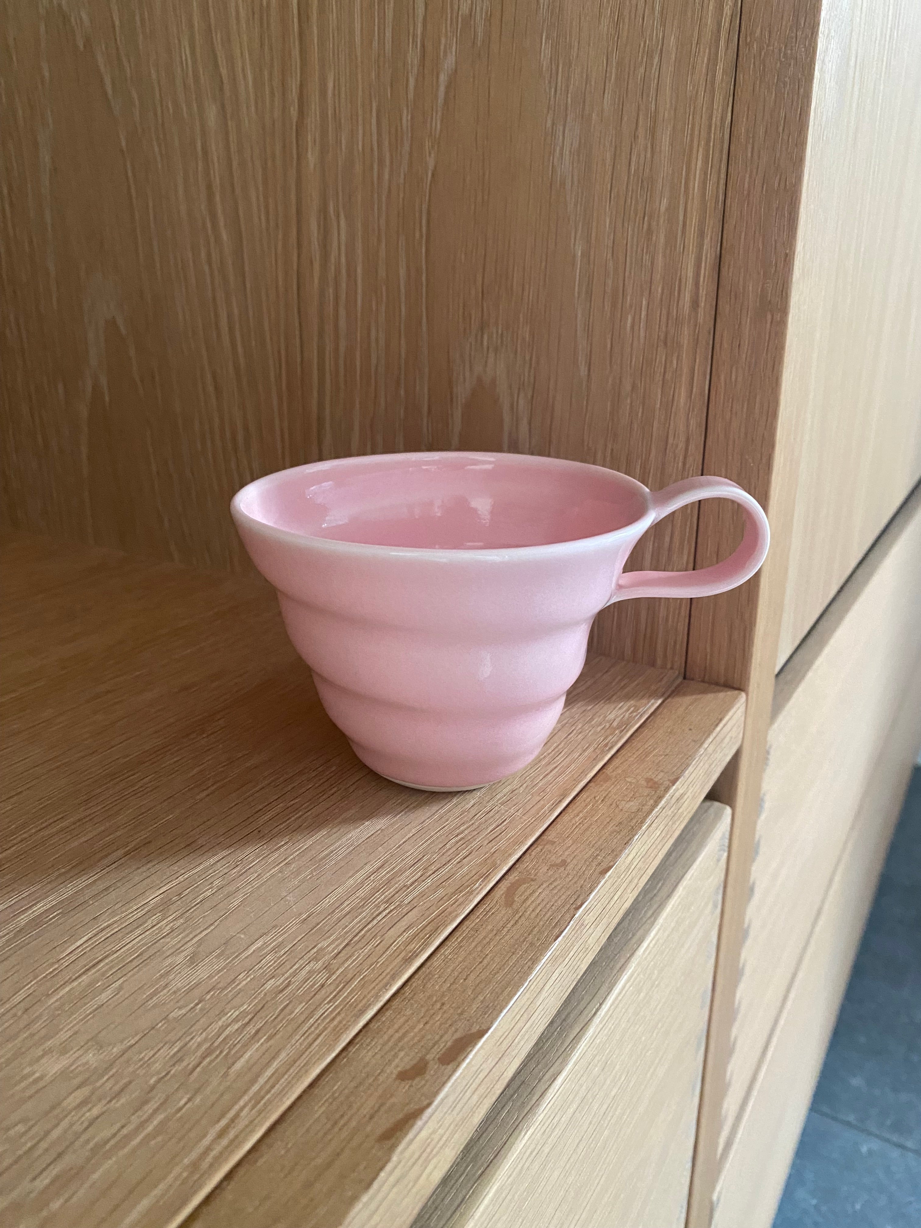 Porcelæn spiralkop med hank - candy floss