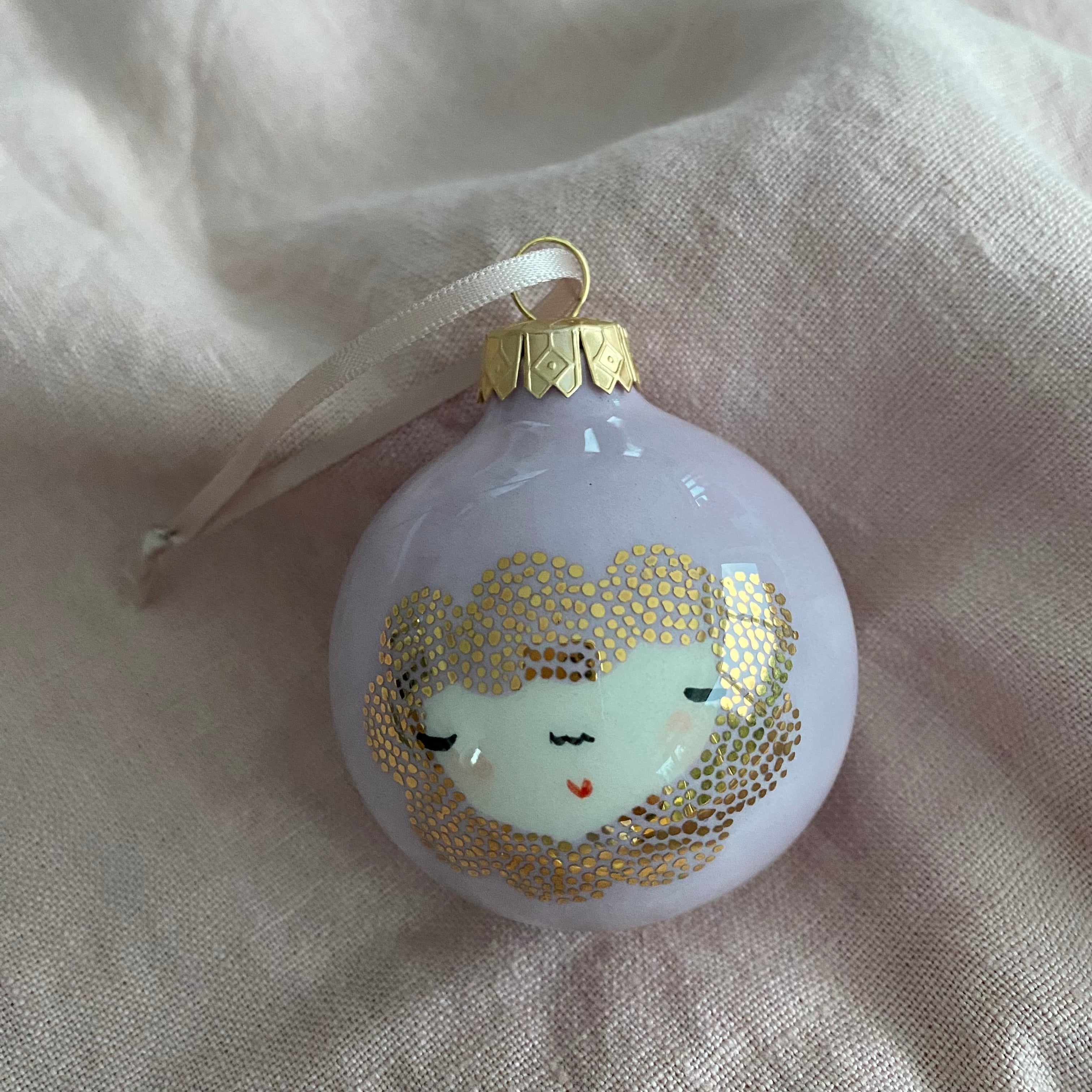 Marinski Heartmade Christmas ball dotty lace - light lilac