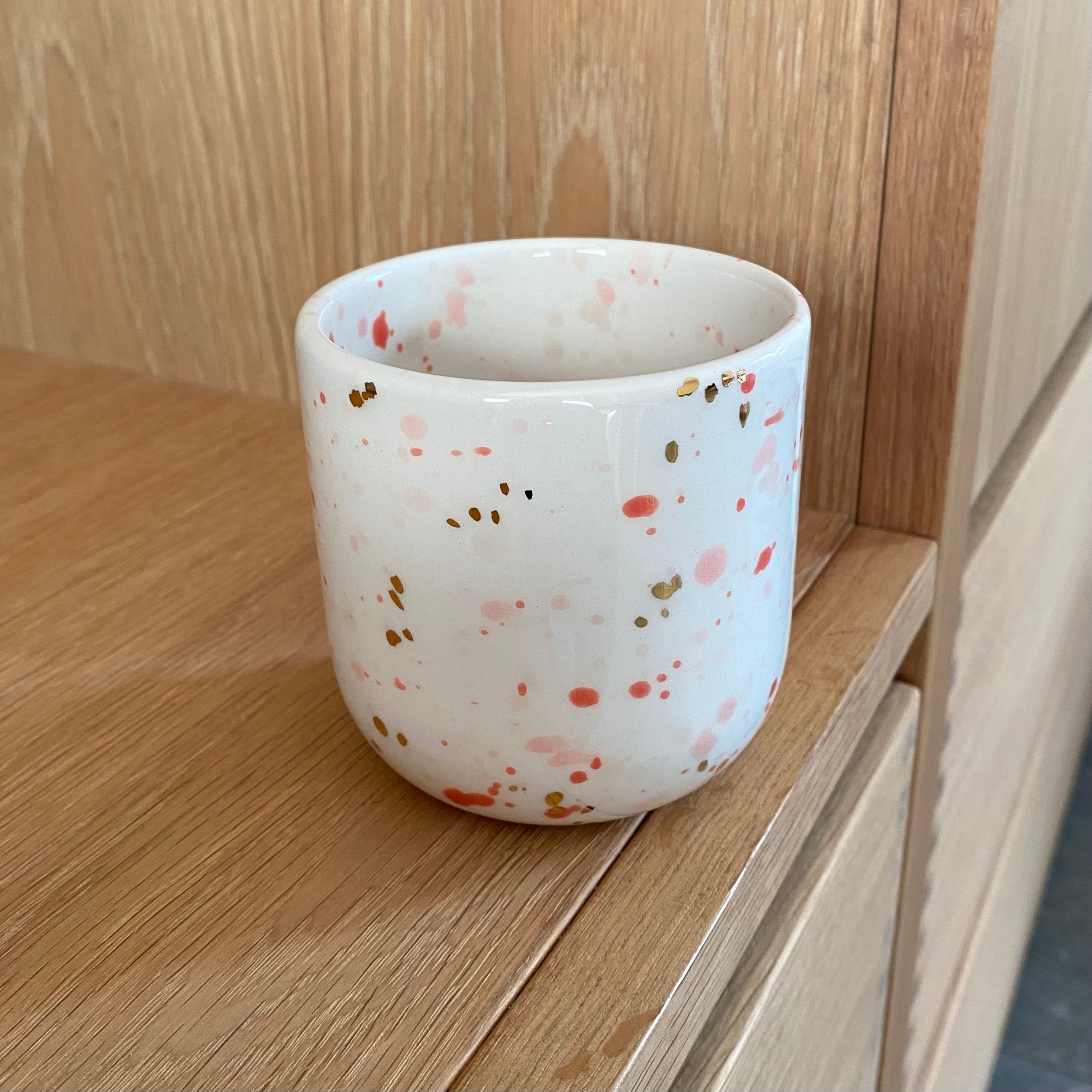 Marinski Heartmade latte cup speckles - coral, pink and gold