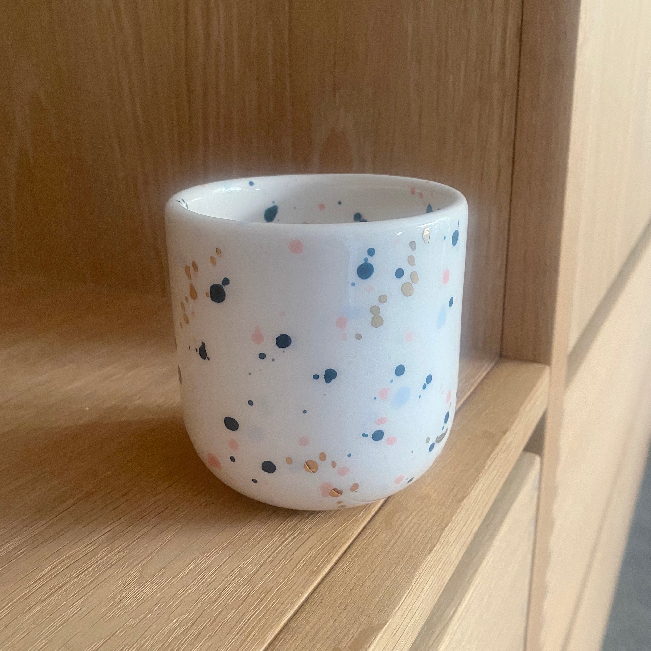 Marinski Heartmade latte cup speckles - dark blue, celestial blue, pink and gold