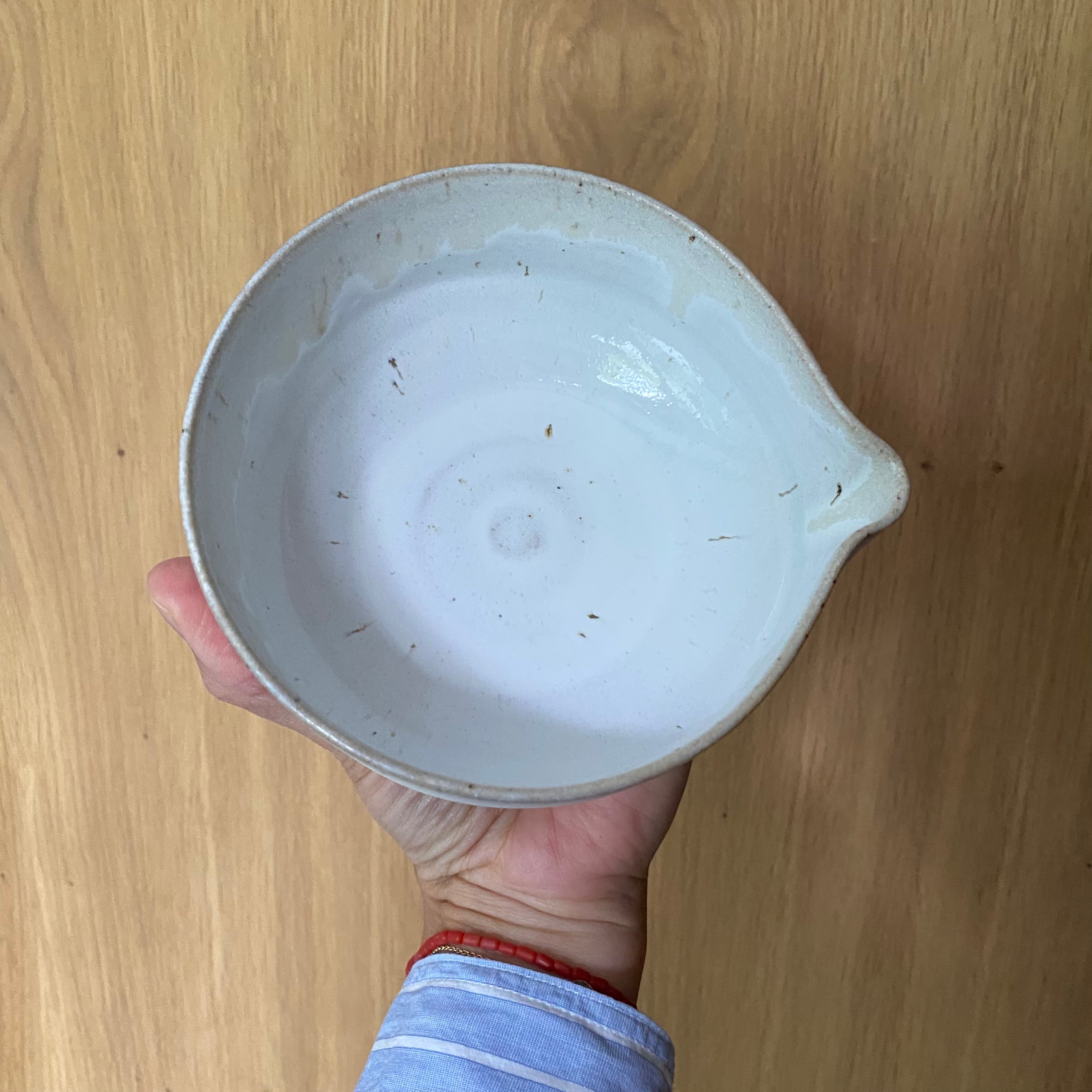 Matcha skål i dansk keramik – hånddrejet Yuki skål fra Tasja P ceramics