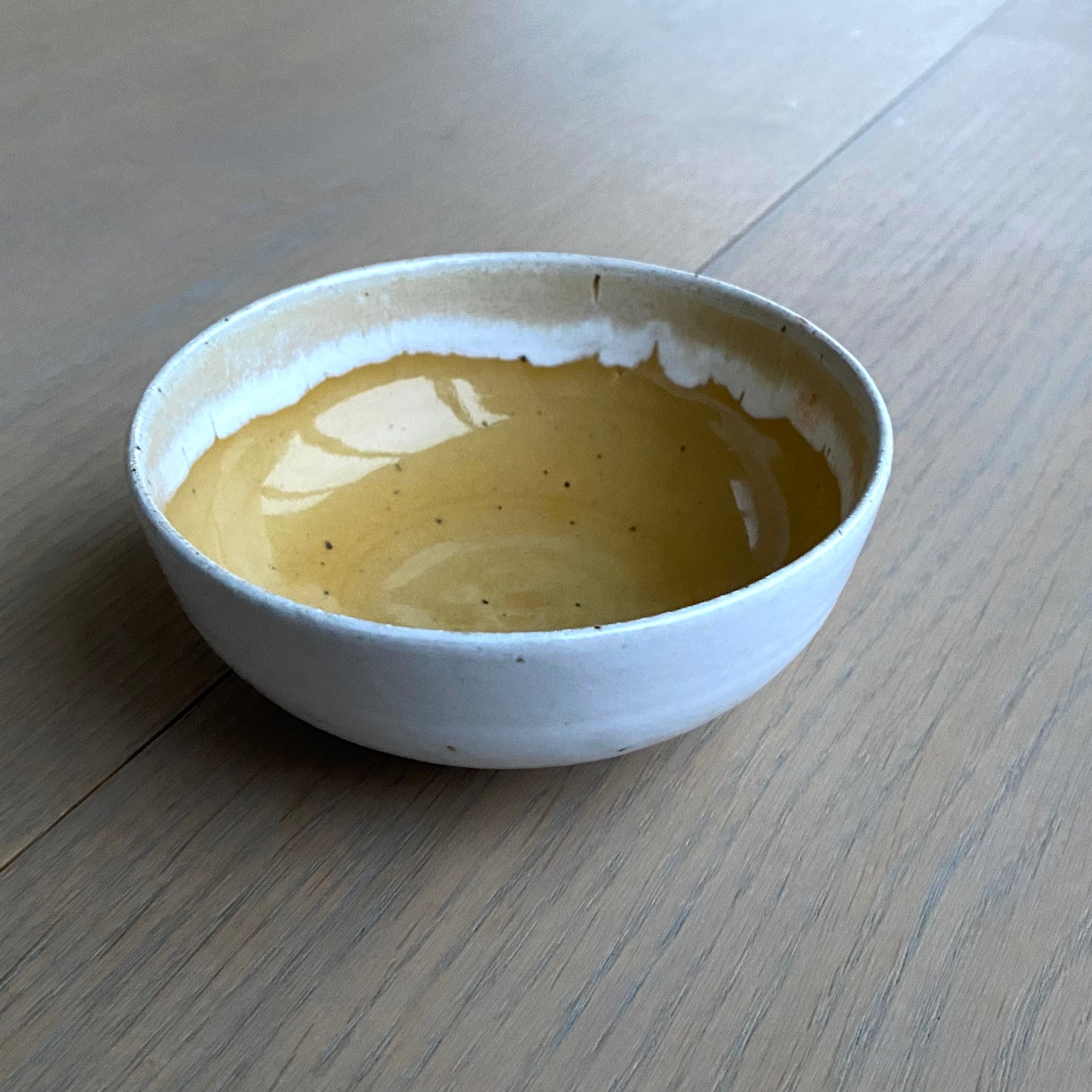 Tasja P small breakfast bowl - off white and warm yellow