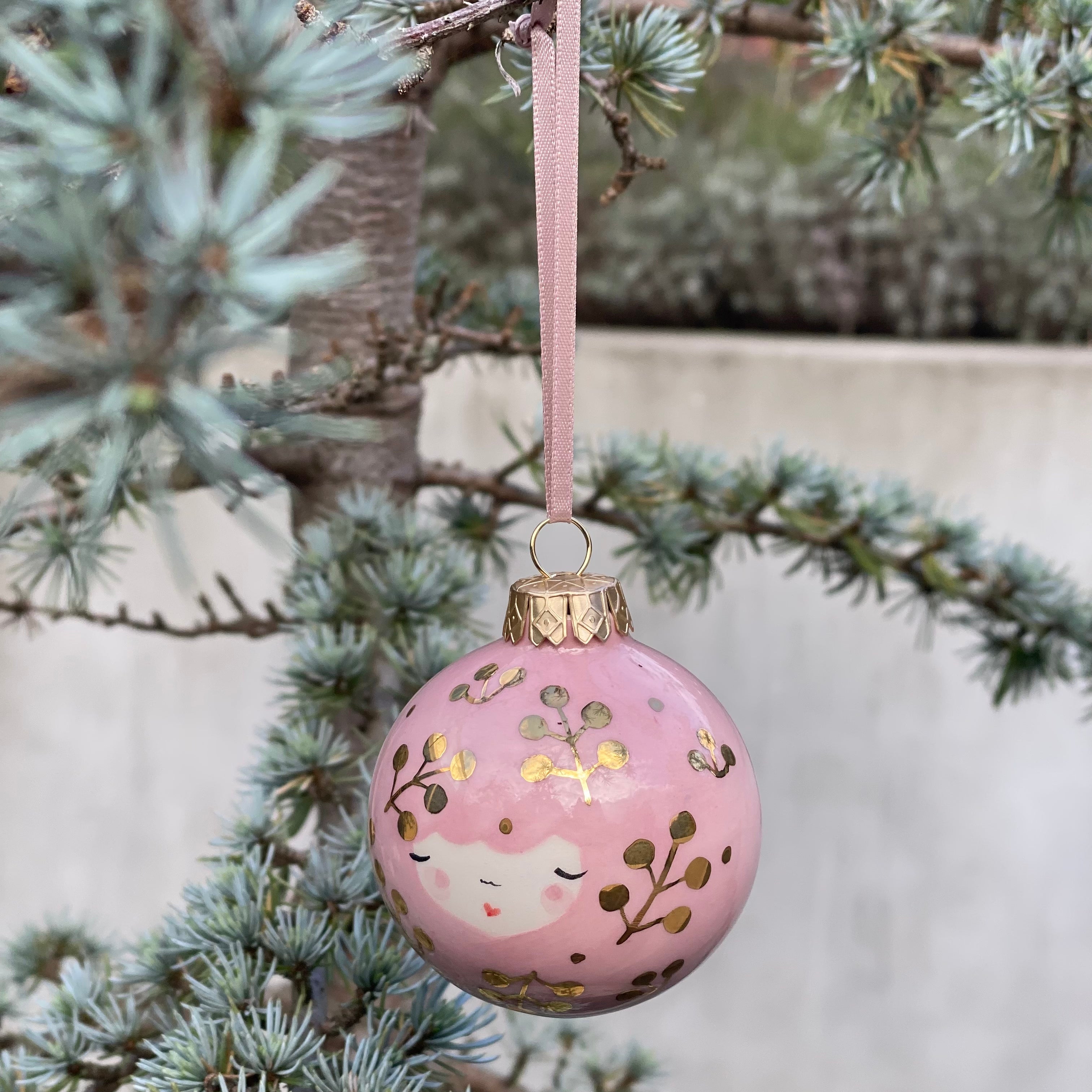 Marinski Heartmade's Christmas ball petals - pink