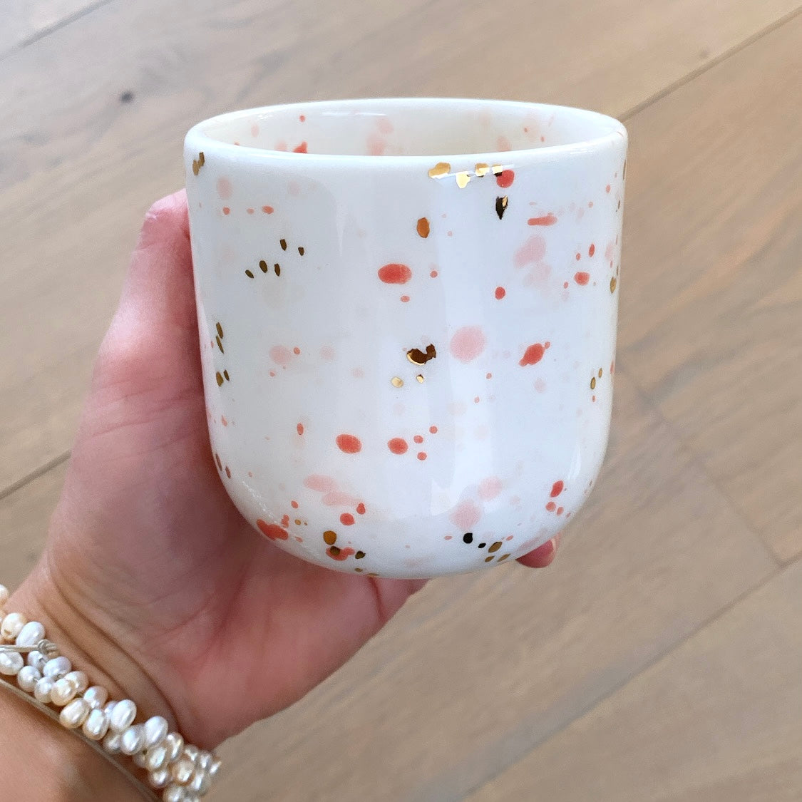 Marinski Heartmades latte kop speckles - coral, pink og gold