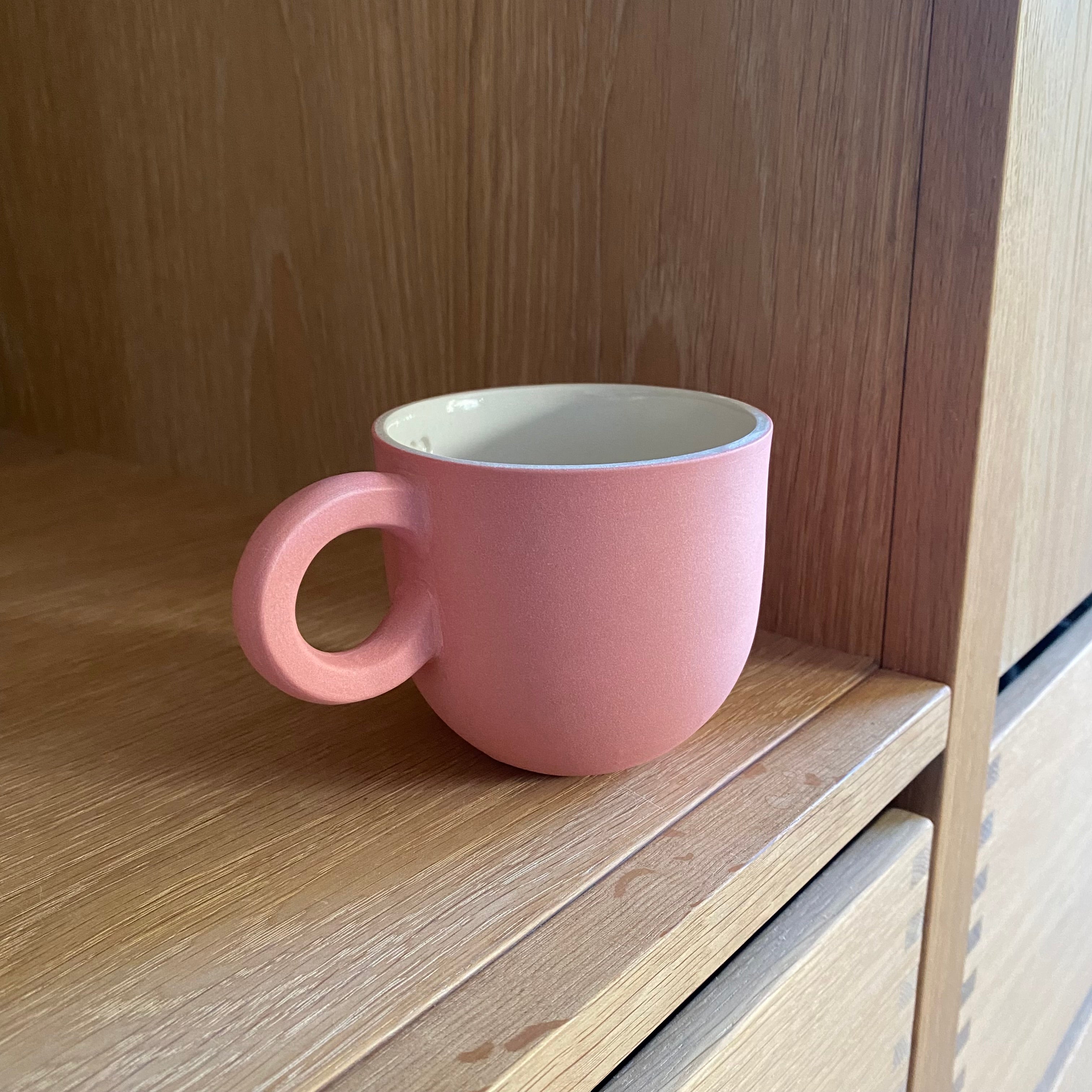 Chubby kaffekop i støvet hindbær håndlavet keramik