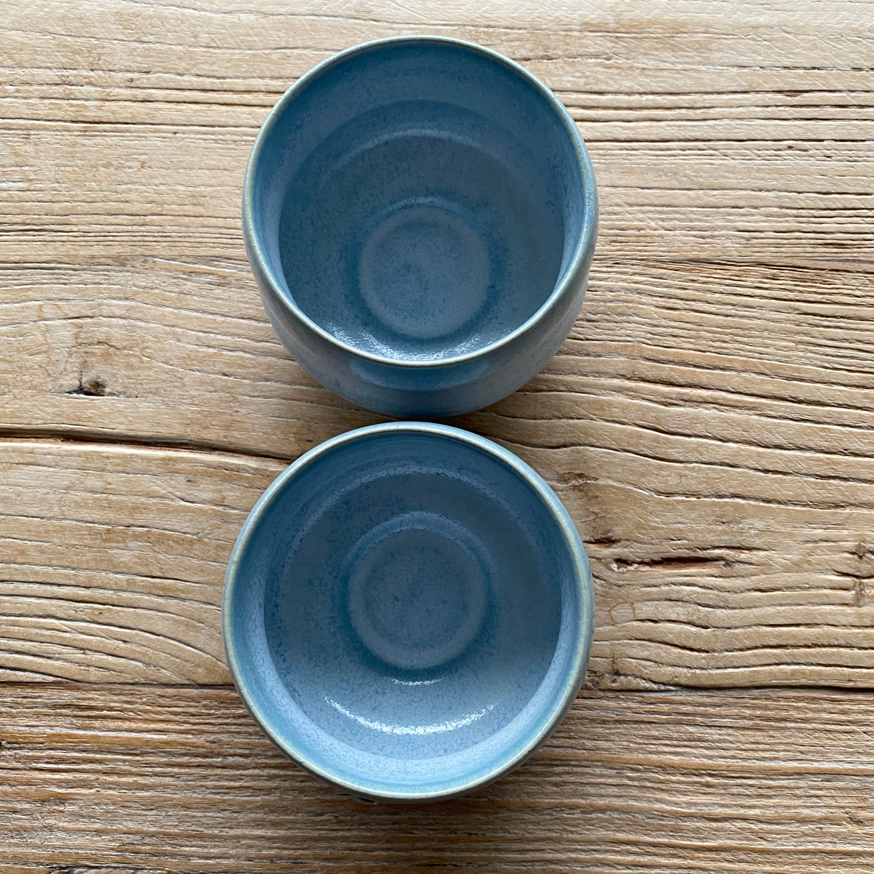 Håndlavet IWA kop i Blue Mist fra Bornholm